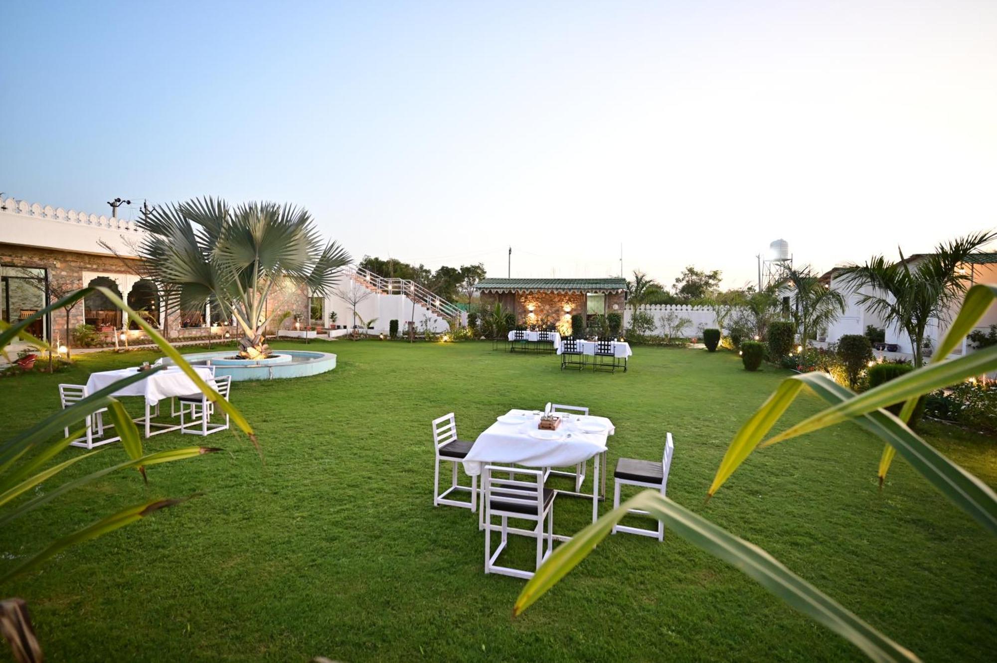 The Castle Crown - Hem Vilas Resort Ranthambhore Sawai Madhopur Eksteriør bilde